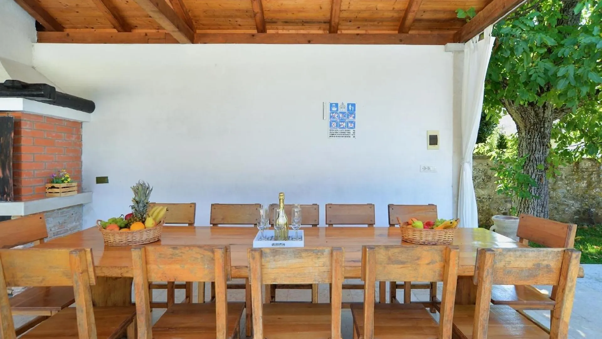 Σπίτι διακοπών Ferienhaus Mit Privatpool Fuer 16 Personen Ca 300 Qm In Rojnici, Istrien Binnenland Von Istrien