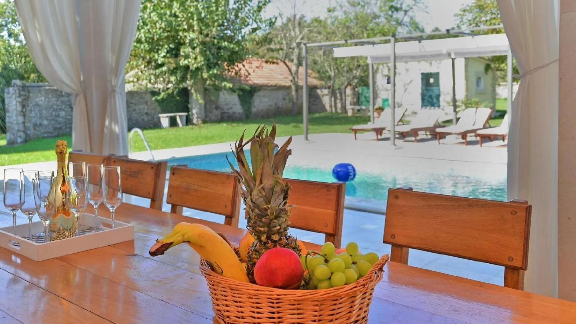 Σπίτι διακοπών Ferienhaus Mit Privatpool Fuer 16 Personen Ca 300 Qm In Rojnici, Istrien Binnenland Von Istrien Κροατία